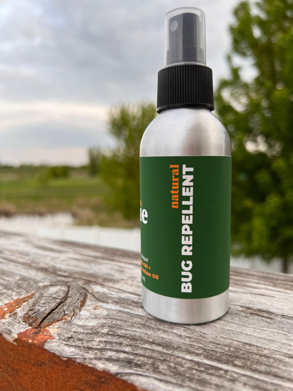 DEET-FREE bug repellent formulated with nourishing, non-toxic ingredients